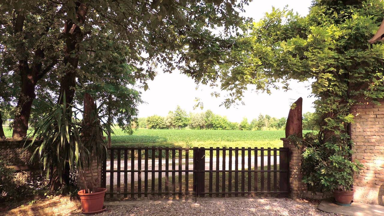 Romans di Varmo B&B I Prati Di Varmo المظهر الخارجي الصورة